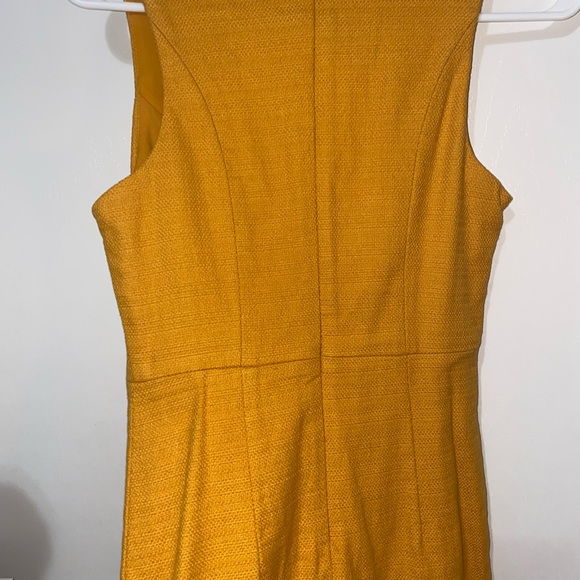 Dress. Size Small, great condition. - Picture 2 of 4